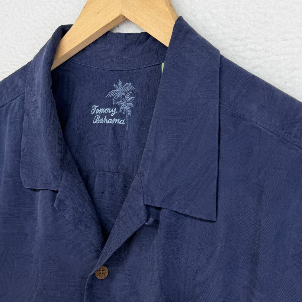 TOMMY BAHAMA Shirt Men XXL Al Fresco Tropics Silk Jacquard Loop Collar Camp Blue